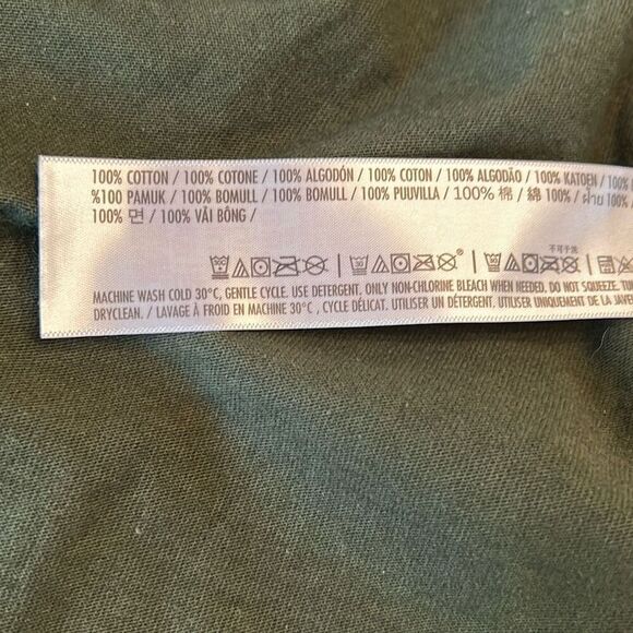 Disney Hocus Pocus 2 Spirit Jersey Green Size XXL Unisex Plus Size - Picture 9 of 10